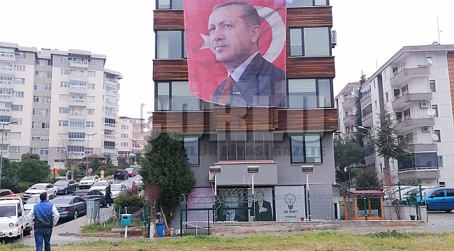 AK Parti Tekirdağ İl Başkanlığından, ABD'deki Erdoğan Düşmanlığına Cevap Geldi!