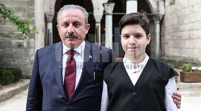 TBMM Başkanı Mustafa Şentop'un Oğlu Ömer Asım Hafızlık İcazeti Aldı