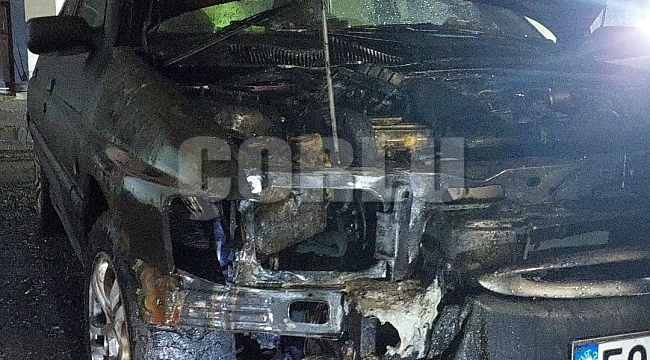 Çorlu'da araç yangını